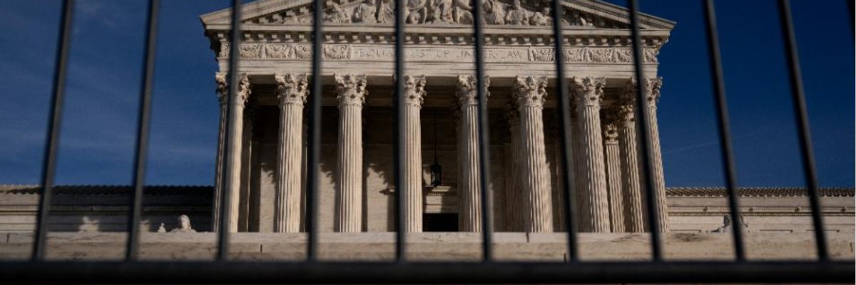 'Exactly What the Country Needs Right Now': SCOTUS Rejects Texas Suit Challenging Election Results