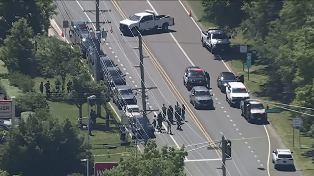 ICE Agent Shoots at Fleeing Car During Arrest Attempt in New Jersey