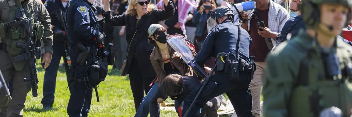 Police crack down on a pro-Palestinian protest at Indiana University