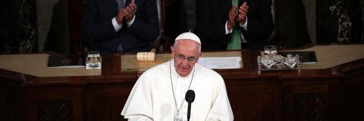 Standing Before Congress, Pope Francis Calls Out the 'Industry of Death'