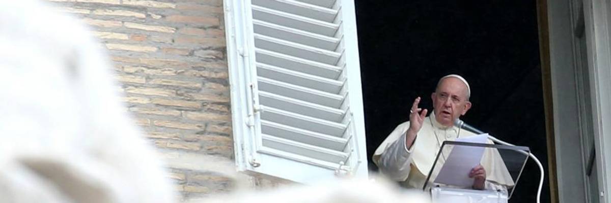 In Address on Inequality Amid Pandemic, Pope Calls on Global Community to Confront 'Destructive Effects of Empire of Money'