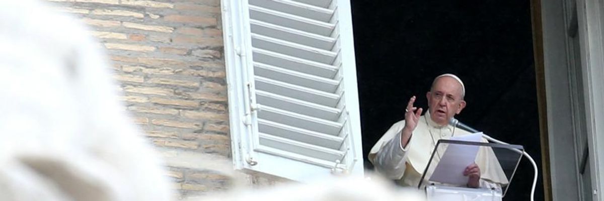 In Address on Inequality Amid Pandemic, Pope Calls on Global Community to Confront 'Destructive Effects of Empire of Money'