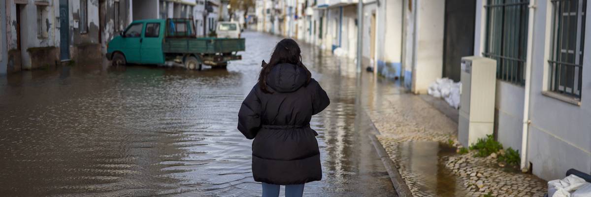 PORTUGAL-WEATHER-CLIMATE-FLOOD-EMERGENCY