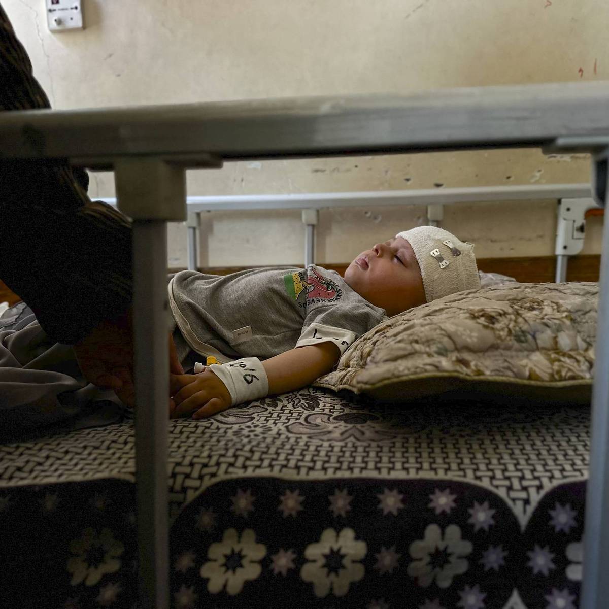 Power-Outages-Nasser-Medical-Complex-Khan-Yunis
