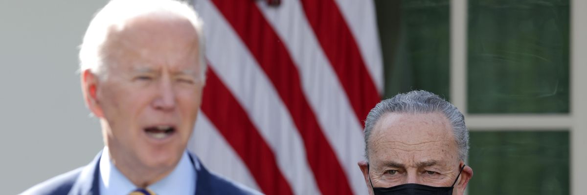 Presiden Biden and Sen. Schumer