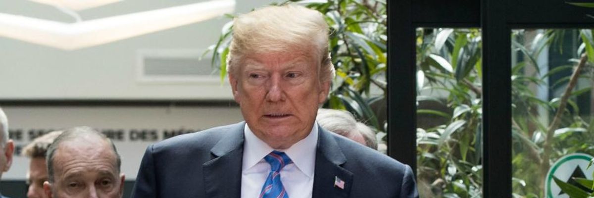 As Signs of Downturn Loom, Poll Shows 57% of Voters Will Blame Trump If US Economy Goes Into Recession