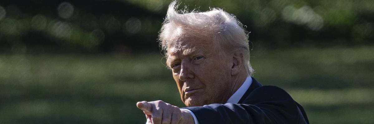 Trump Critics Fear 'Presidency Without Limits' as Supreme Court Hears Tariffs Case