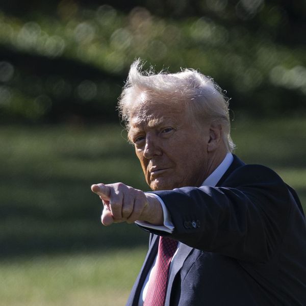 Trump Critics Fear 'Presidency Without Limits' as Supreme Court Hears Tariffs Case