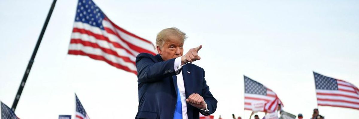 'No Wonder the US Leads the World in Covid Deaths': Trump Mocks Biden for Vowing to 'Listen to the Scientists'