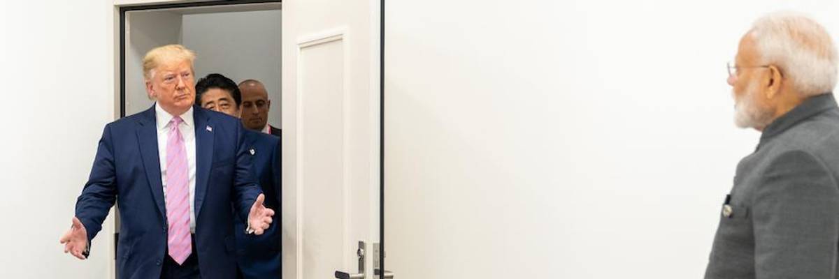 'Birds of a Feather, Fascist Together': Critics Decry Trump's Decision to Join India's Modi Onstage at Houston Event