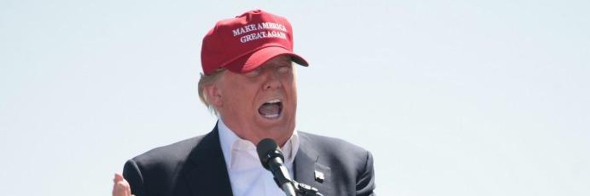 Trump Rebuked for Lashing Out at San Juan Mayor Who Criticized Govt Aid Efforts