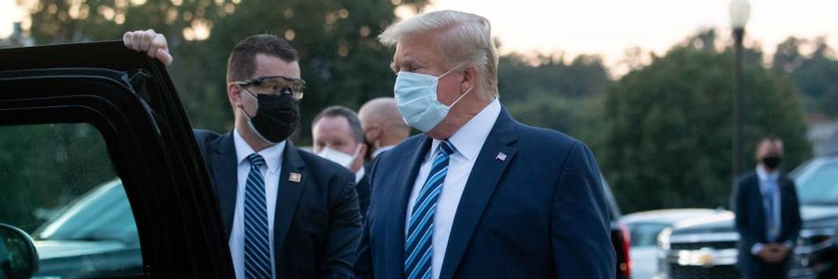 'Unacceptable in a Free Nation': Top Senate Democrats Accuse White House of Covering Up Details of Trump's Condition