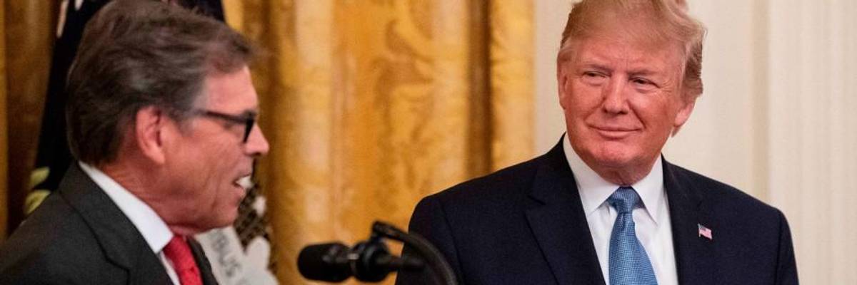 The Perry and the Tweet