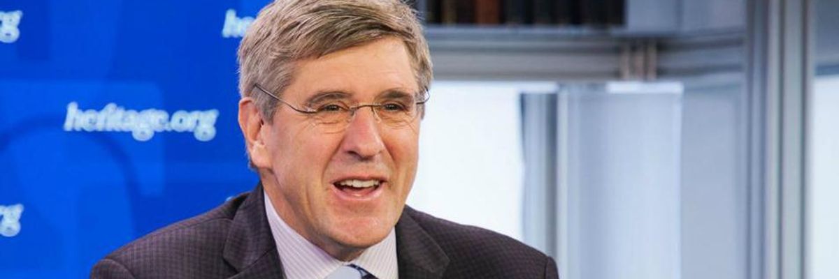 'Like Nominating Dr. Phil to Run CDC': Alarm Bells as Trump Nominates Right-Wing Sycophant Stephen Moore to Federal Reserve
