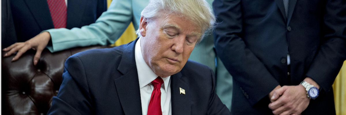 Critics Say Deregulatory Rush Shows Even If Defeated the Trump White House Willing to 'Scorch the Earth Before They Go'