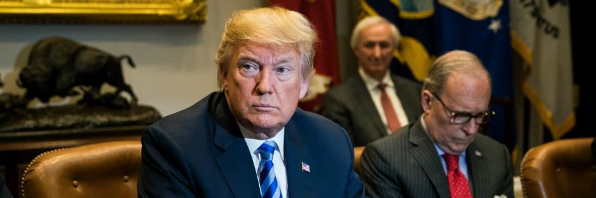 House Democrats Demand Probe Into 'Suspicious' Stock Trades Surrounding Economy-Shifting Statements by Trump