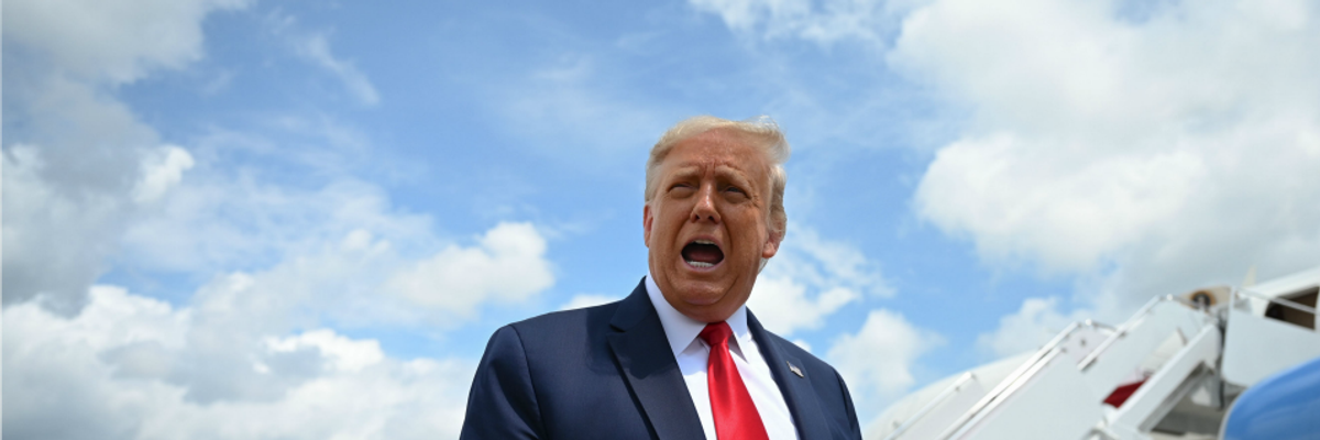 Retirees Vow to 'Fight This Attempt to Gut Social Security' as Trump Announces Executive Order to Suspend Payroll Tax