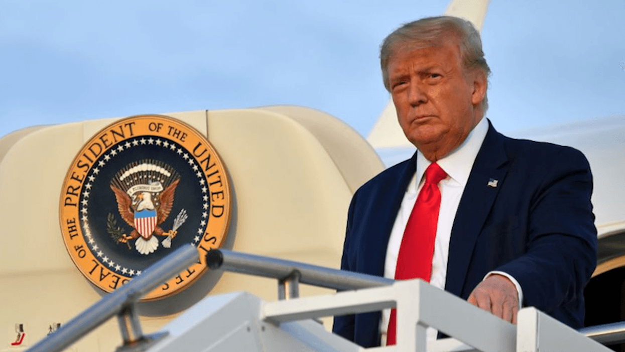 'Dark Shadows' and 'Air Force One' Trend After Trump Floats Conspiracy Theories About Biden and Plane 'Full of Thugs' in Bizarre Fox Interview