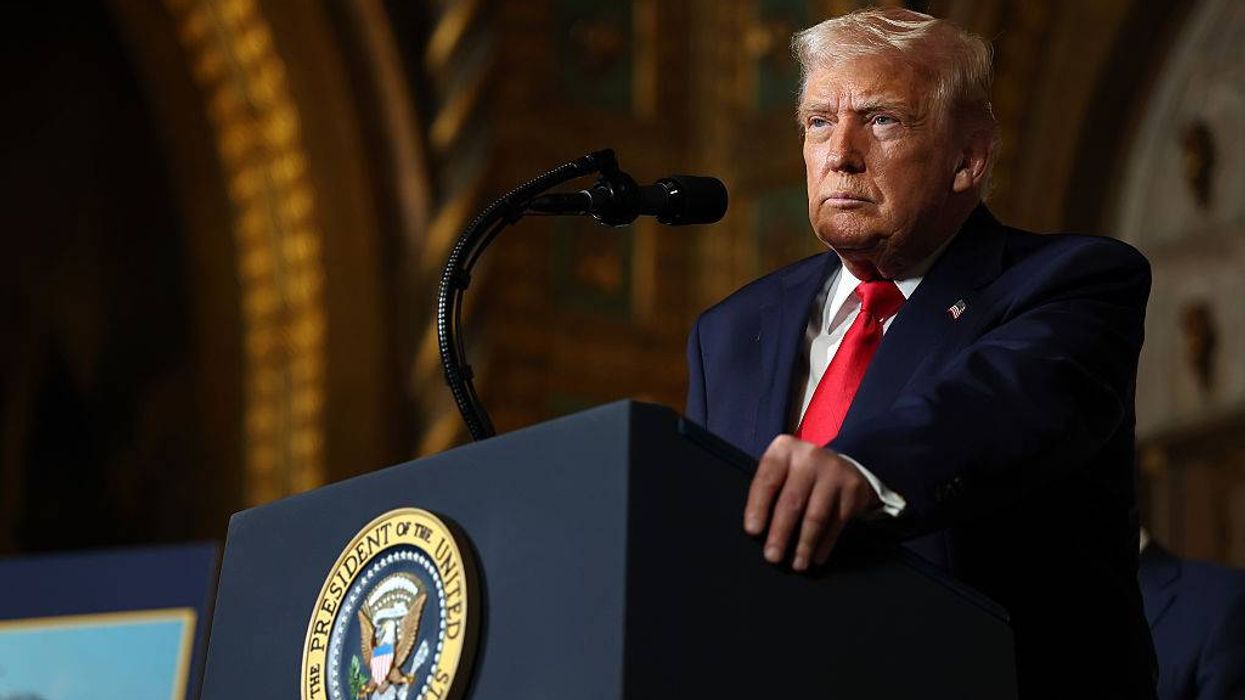 Trump Vetos Colorado Clean Water Bill—Then Tells State's Officials to 'Rot in Hell'