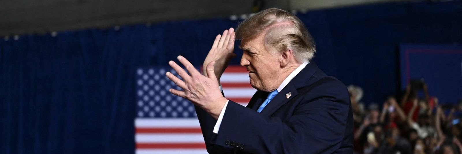 president-donald-trump.jpg?id=68062264&width=1200&height=400&coordinates=0%2C320%2C0%2C1348