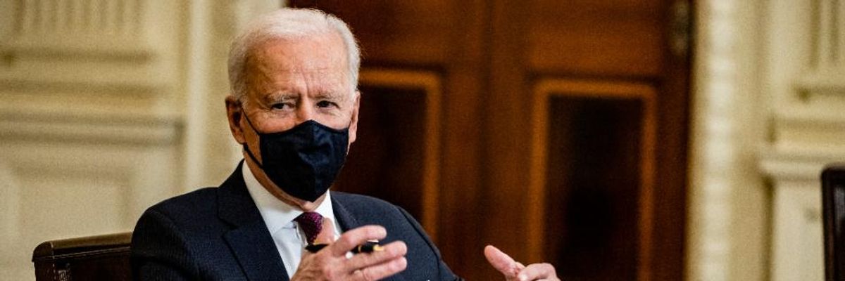 Unlike $1.9 Trillion GOP Tax Scam, Democrats' $1.9 Trillion Relief Plan 'Puts Money in Hands of Working People'