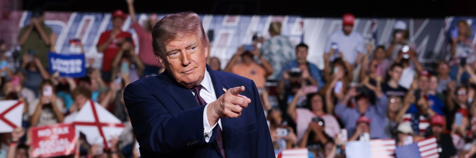 president-trump-holds-a-midterm-rally-in-mobile-alabama.jpg?id=68046874&width=1200&height=400&coordinates=0%2C990%2C0%2C677