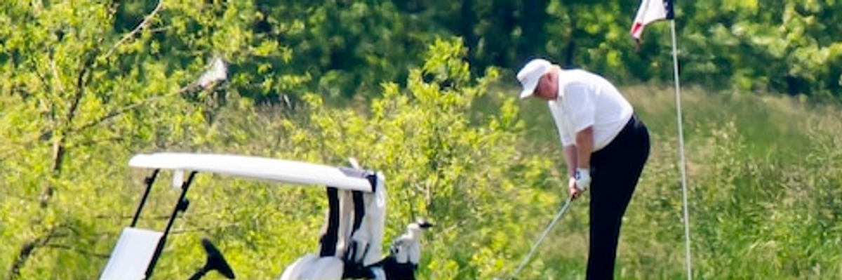 'It Was Me Who Shattered 100% of the ISIS Caliphate,' Says Trump to Defend Golfing Amid Covid-19 Pandemic