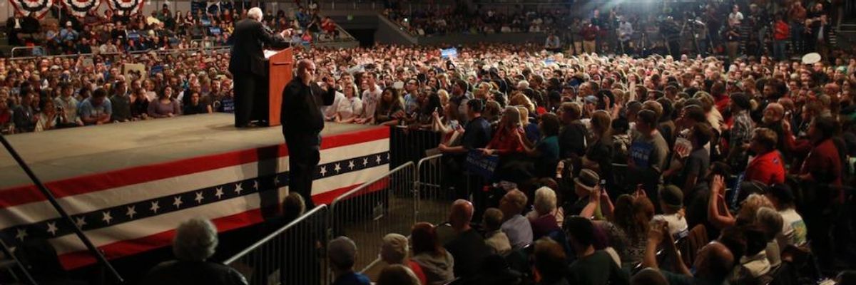 Thousands Turn Out for 'Political Revolution' Rally in Conservative Stronghold Alabama