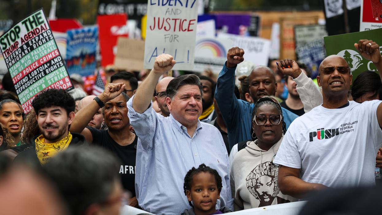 Pritzker joins demonstrators during the second "No Kings"