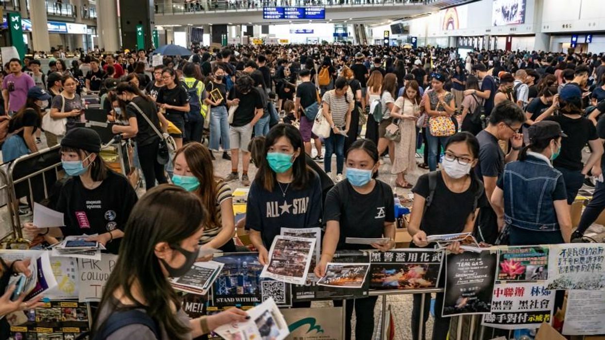 Hong Kong's Leaders Have Only One Way Out of the Protest Crisis