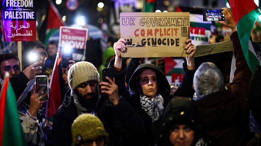 Pro-Palestinian demonstrators protest in London
