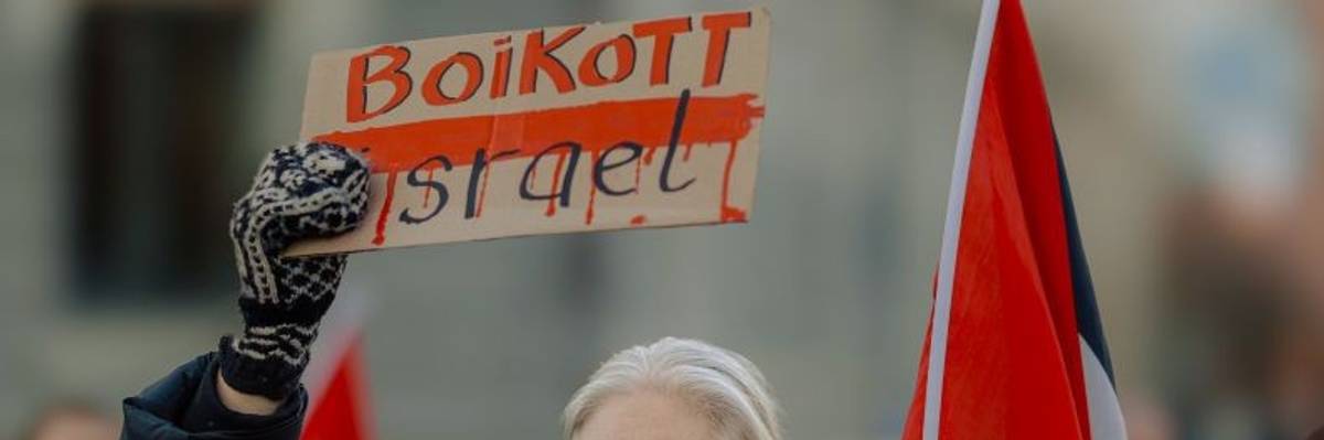 Pro-Palestinian protest outside Israeli Embassy in Oslo