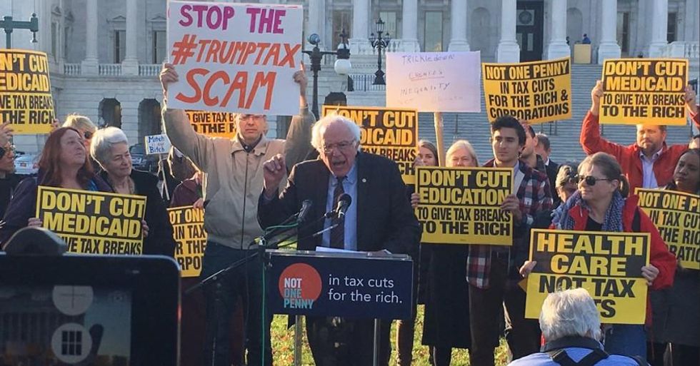 Progressive groups gathered at the Capitol in Washington, D.C. for the People's Filibuster, a 24-hour rally to defeat the Republican tax bill. (Photo: @TaxMarch/Twitter)