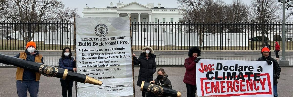 Protest outside White House