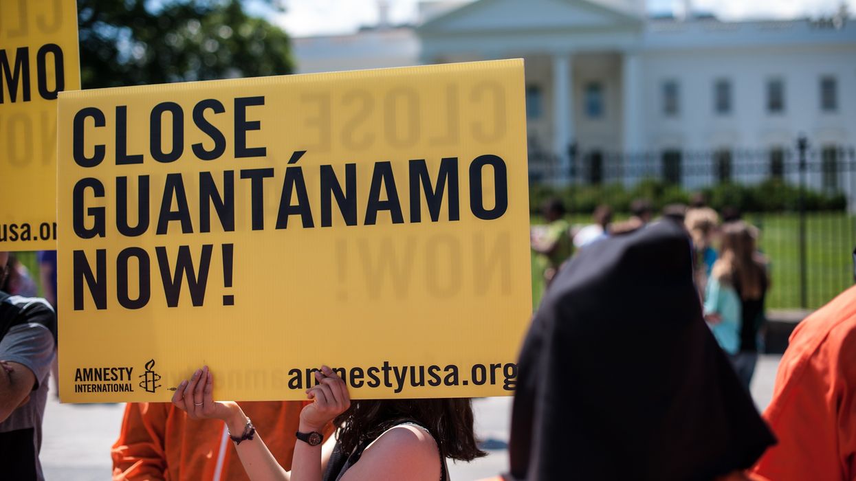 Protest to close Guantanamo.