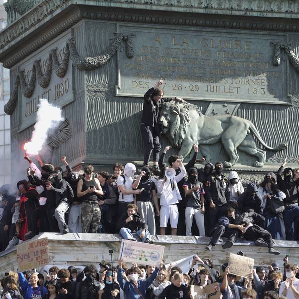 'The Bastille Has Been Retaken,' Declares Mélenchon as Student-Led Protests Hit New Heights in France