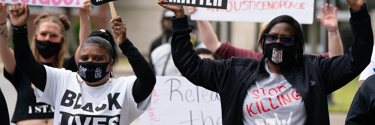 Demand for Release of Full Tape Grows as FBI Opens Probe Into Police Killing of Andrew Brown Jr.