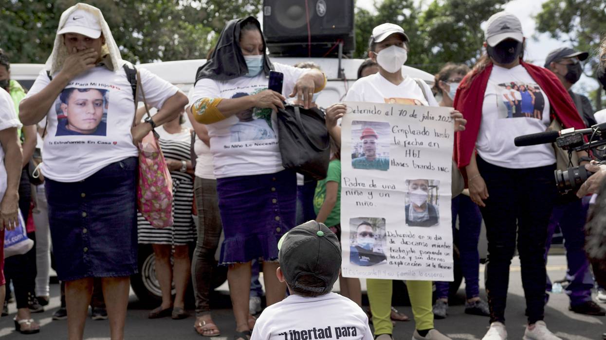 Protesters demand the release of relatives arrested during El Salvador's state of emergency who they say are innocent in San Salvador on November 16, 2022.
