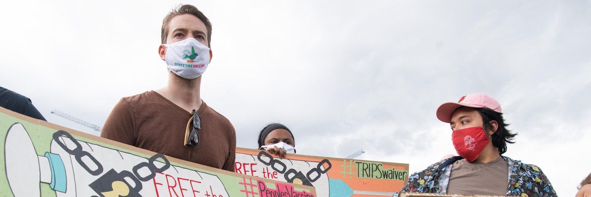 Protesters demonstrate on the National Mall
