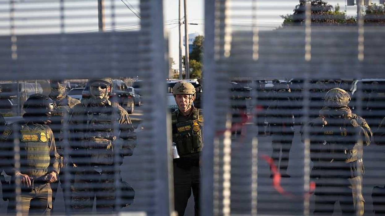 Protesters Denounce ICE Outside Chicago-Area Facility