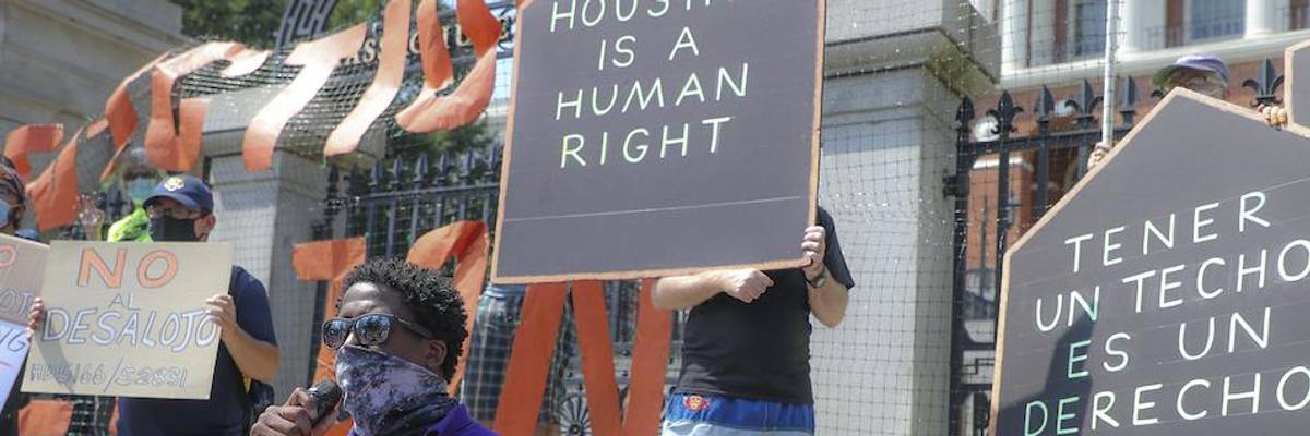 Ocasio-Cortez Amendment Takes Aim at 'Racist, Classist' Attack on Fair Housing by Trump