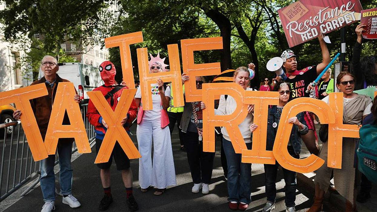 A Four-Word Response for Those Upset With Jeff Bezos for Any Number of Reasons: 'Tax the Damn Rich'