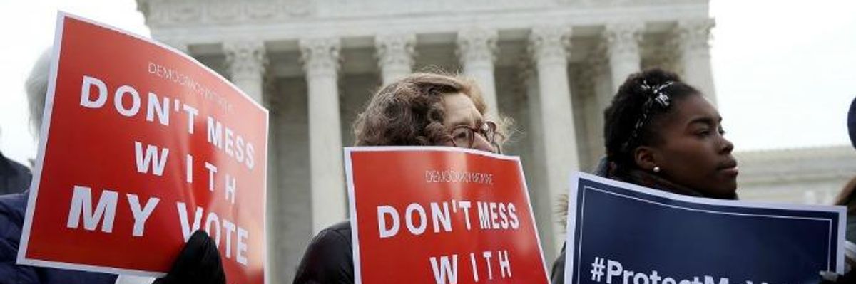 Two Weeks Before Midterms, Trump Attacks Democracy With 'One of the Most Naked Attempts to Promote Voter Suppression' in Modern Times