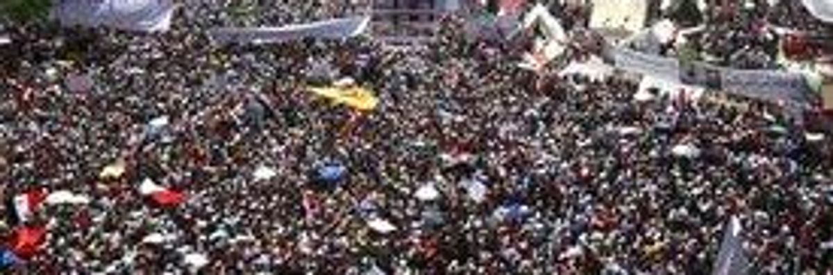 Thousands Fill Egypt's Tahrir Square