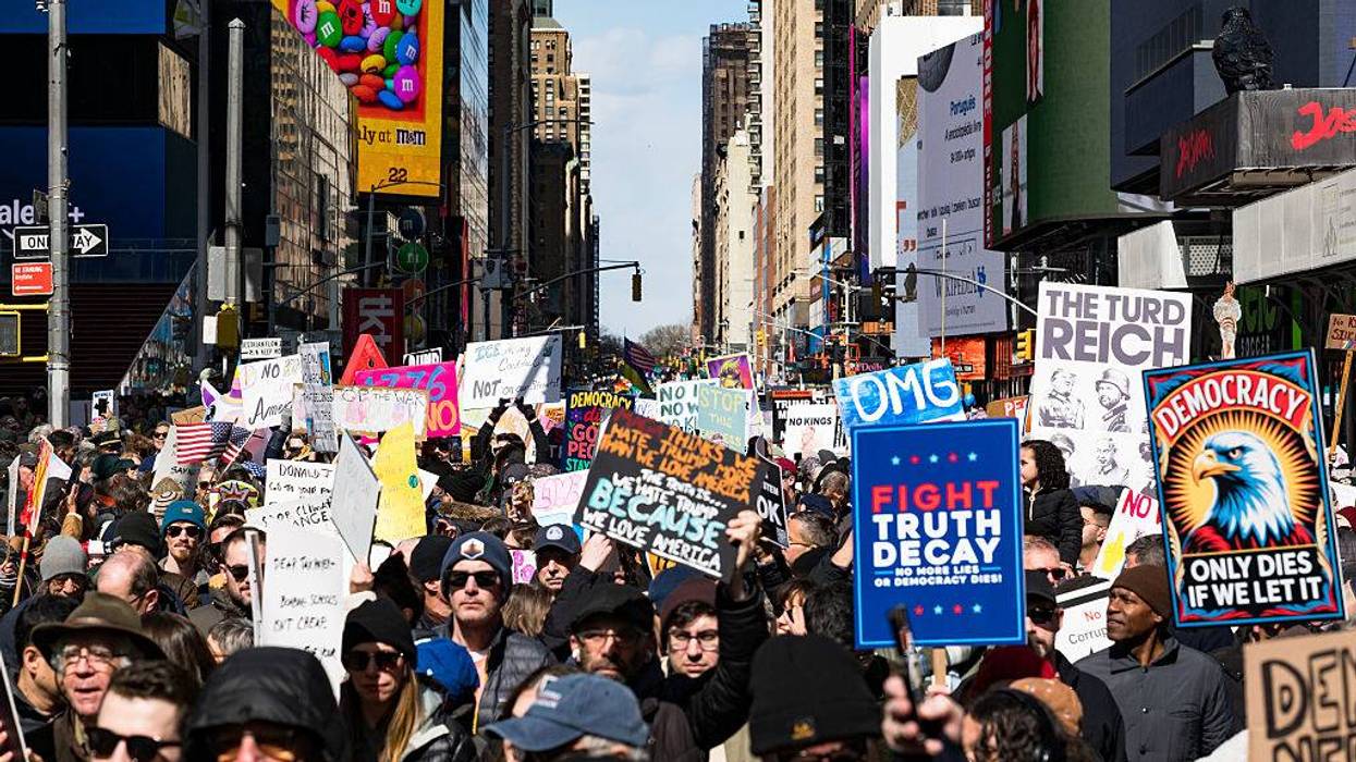 Critics Blast 'Clueless' New York Times for Dismissive Coverage of Historic No Kings Protests