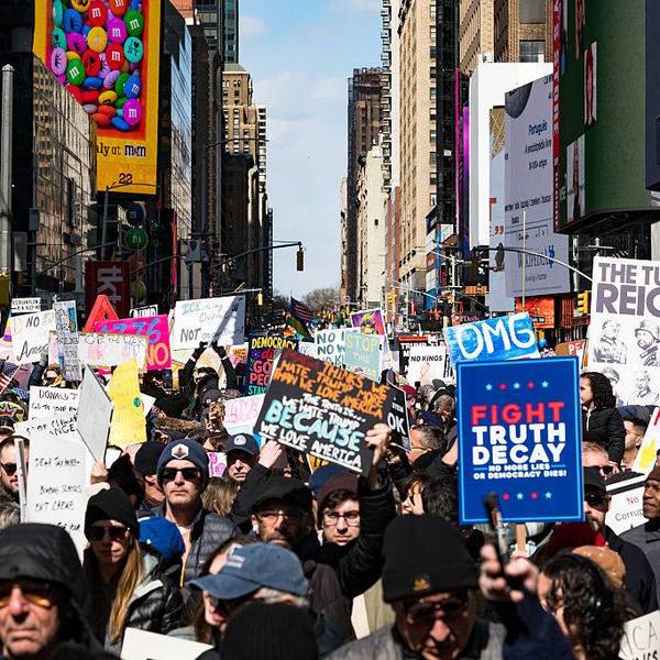 Critics Blast 'Clueless' New York Times for Dismissive Coverage of Historic No Kings Protests