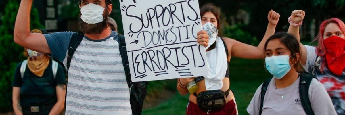 'Wild and Timely' Report Details Infiltration of Far-Right Militias and White Supremacist Groups in US Police Departments