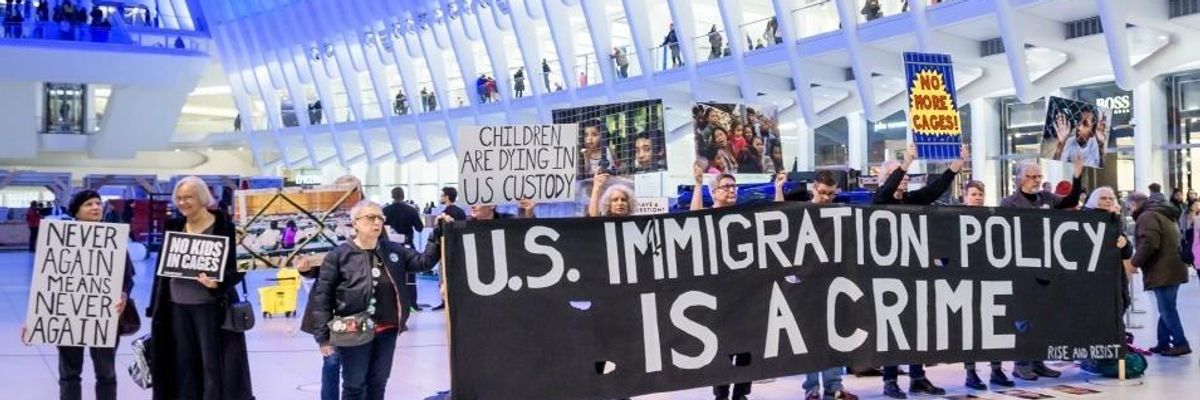 In 'Devastating' Ruling, 9th Circuit Upholds Trump's Termination of Humanitarian Protections for Nearly 300,000 Migrants