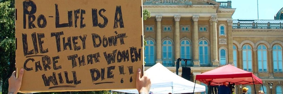 Protesters rally for abortion rights