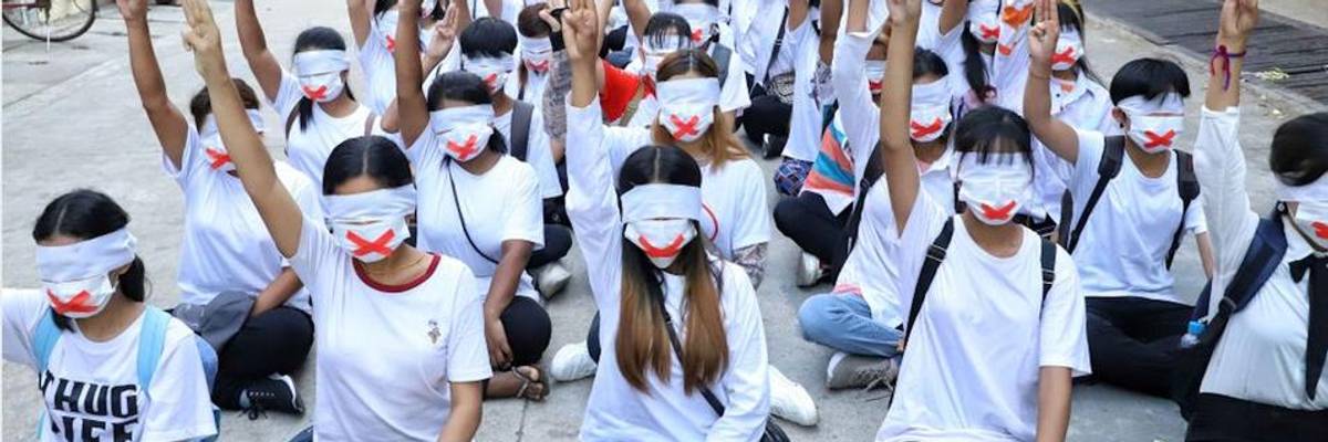 As Myanmar Death Toll Tops 320, UN Expert Warns Crisis Will Worsen Without World's Help